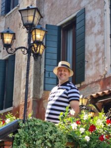 Pascal von der Fasnachtsgesellschaft Muri-Wien in Venedig